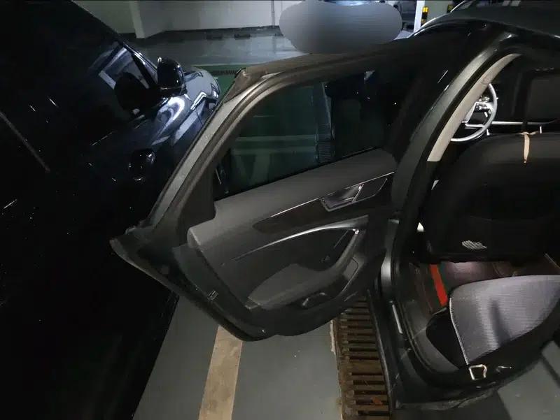 2021 Audi A6 (Imported) allroad quattro Explorer 55 TFSI Premium Off-Road Model — миниатюра 17