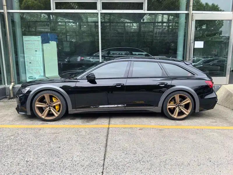 2020 Audi A6 (Imported) allroad Explorer 55 TFSI Premium Off-Road Model — миниатюра 2