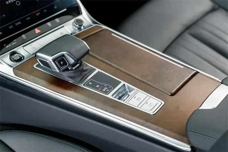 2021 Audi A6 (Imported) allroad quattro Explorer 55 TFSI Premium Off-Road Model — миниатюра 17