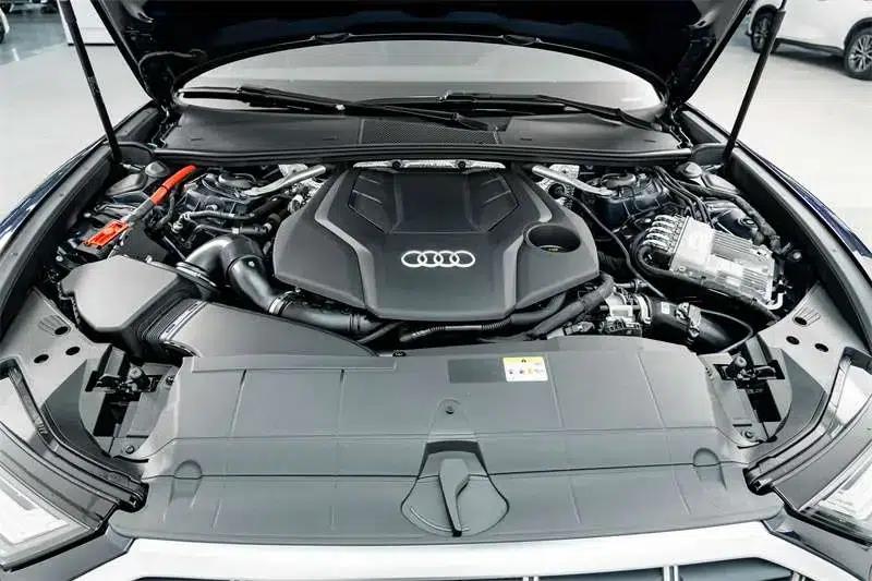 2021 Audi A6 (Imported) allroad quattro Explorer 55 TFSI Premium Off-Road Model — миниатюра 4