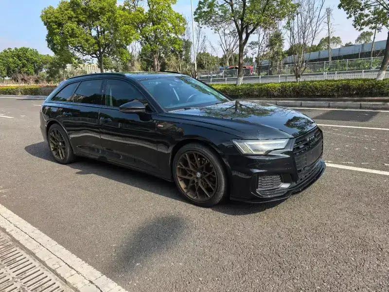 2021 Audi A6 (Imported) Avant 40 TFSI Luxury Dynamic — миниатюра 3