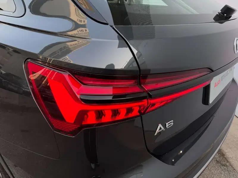 2021 Audi A6 (Imported) allroad quattro Explorer 55 TFSI Premium Off-Road Model — миниатюра 10
