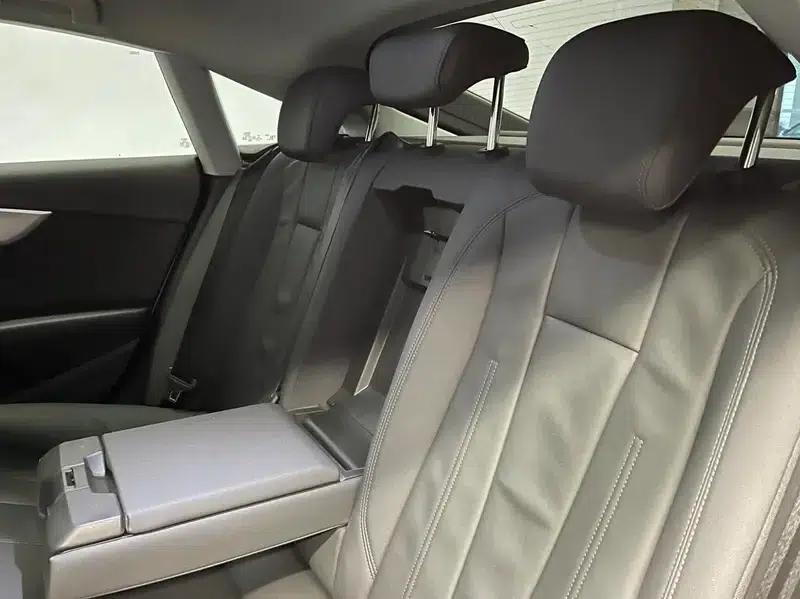Audi A5 2021 Sportback 40 TFSI Fashionable Elegant Model — миниатюра 17