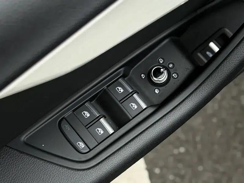 Audi A5 2023 Sportback 40 TFSI quattro Luxury Dynamic — миниатюра 21