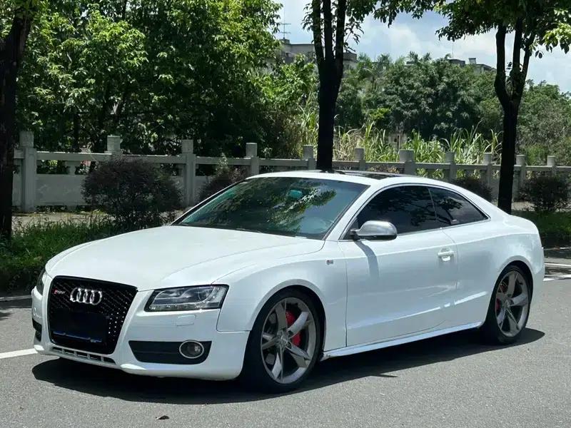 Audi A5 2010 2.0TFSI Coupe Fashion Edition — миниатюра 1