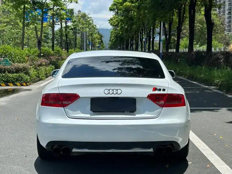 Audi A5 2010 2.0TFSI Coupe Fashion Edition — миниатюра 3