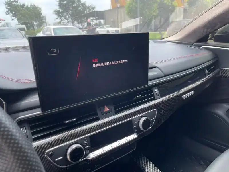 Audi A5 2021 Sportback 40 TFSI Fashionable Elegant Model — миниатюра 11