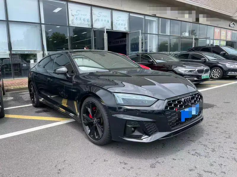 Audi A5 2021 Sportback 40 TFSI Fashionable Elegant Model — миниатюра 3