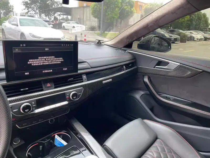 Audi A5 2021 Sportback 40 TFSI Fashionable Elegant Model — миниатюра 9