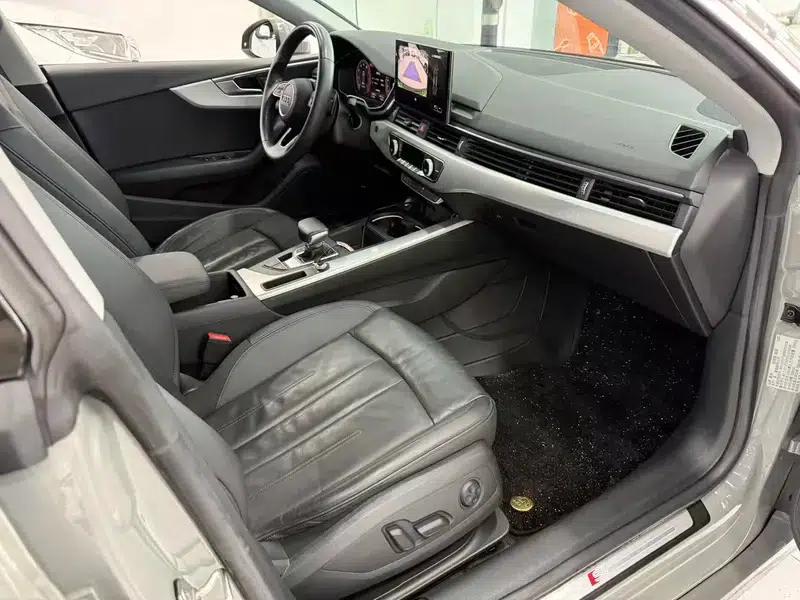 Audi A5 2022 Sportback 40 TFSI Fashionable Elegant Model — миниатюра 7