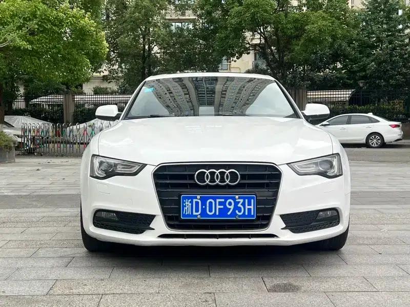 Audi A5 2013 Sportback 40 TFSI — миниатюра 2