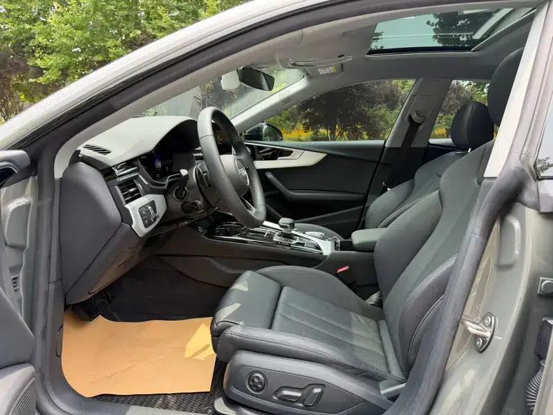 Audi A5 2024 Sportback 40 TFSI quattro Luxury Dynamic — миниатюра 12