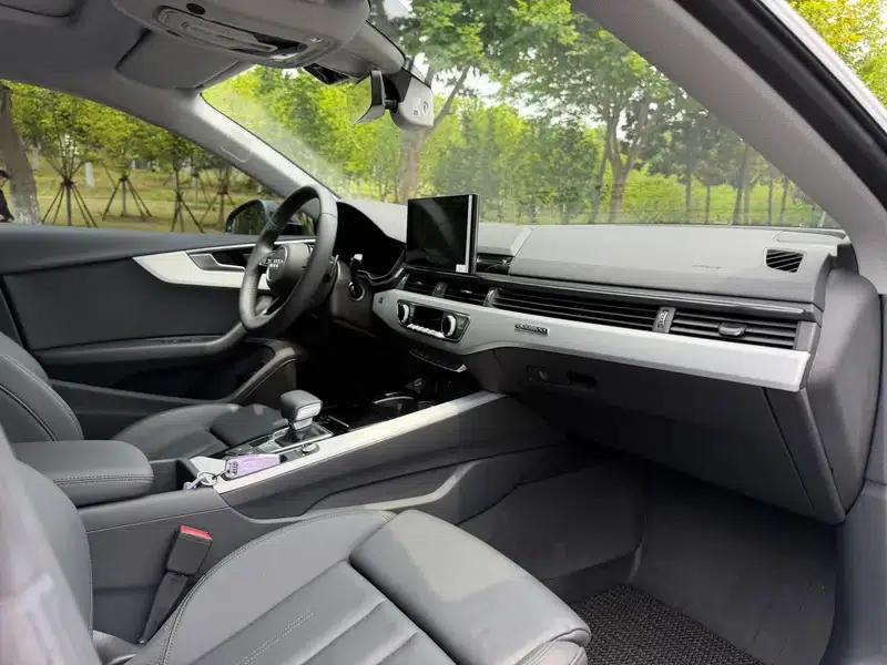 Audi A5 2024 Sportback 40 TFSI quattro Luxury Dynamic — миниатюра 8