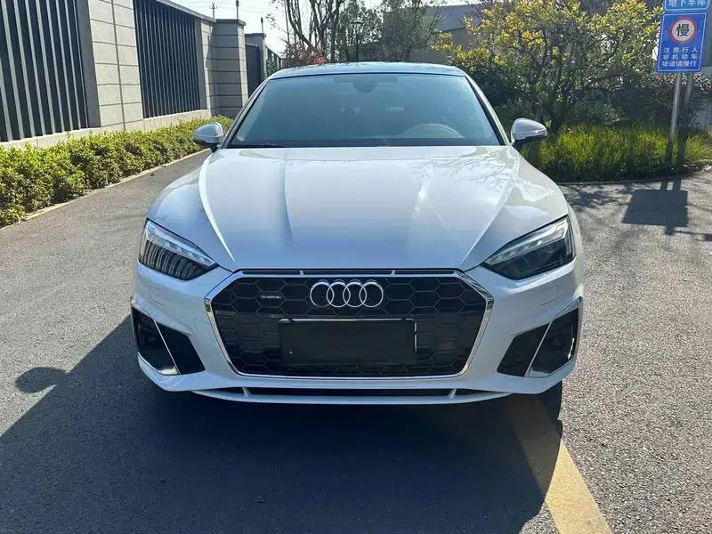 Audi A5 2023 Sportback 40 TFSI quattro Luxury Dynamic — миниатюра 2