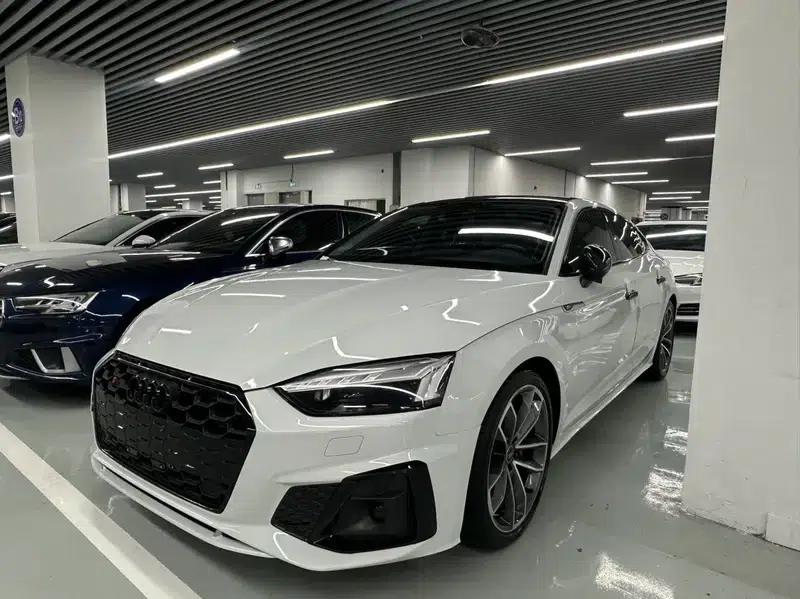 Audi A5 2023 Sportback 40 TFSI quattro Luxury Dynamic — миниатюра 1