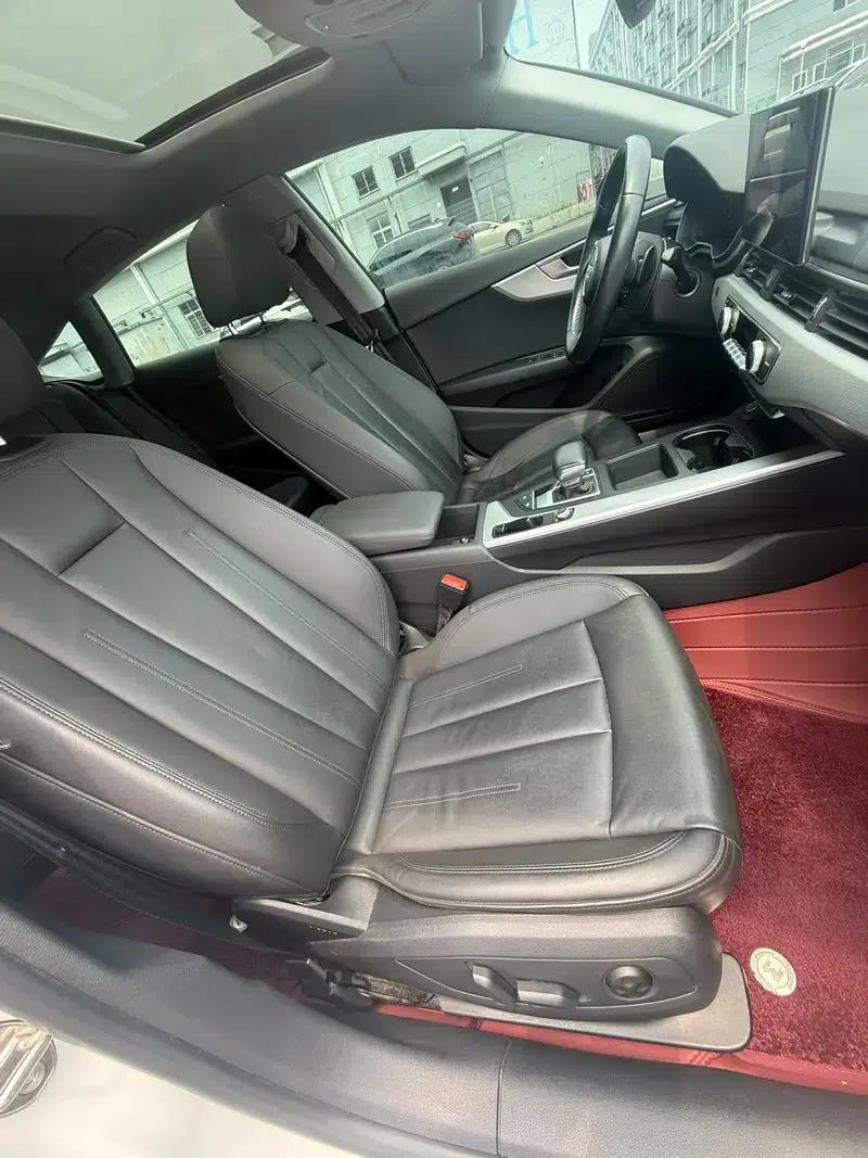 Audi A5 2021 Sportback 40 TFSI Fashionable Elegant Model — миниатюра 6
