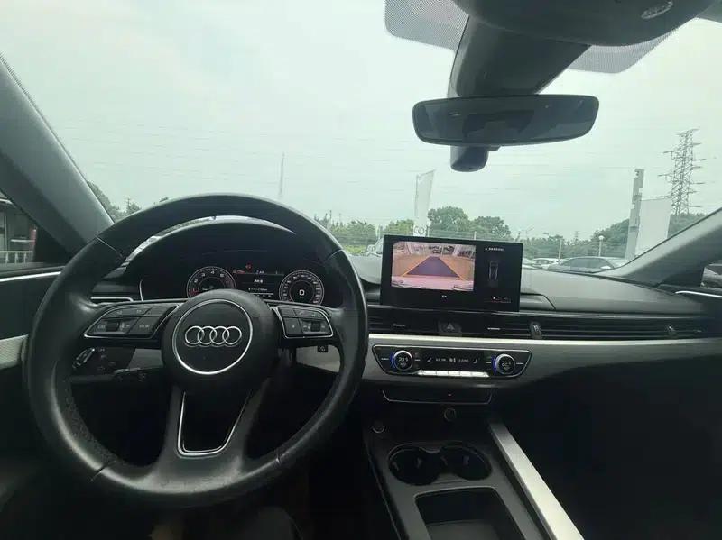 Audi A5 2021 Sportback 40 TFSI Fashionable Elegant Model — миниатюра 7