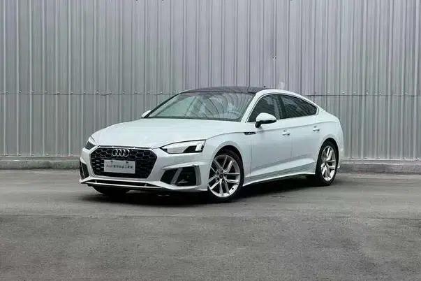 Audi A5 2024 Sportback 40 TFSI Fashion Dynamic Edition — миниатюра 1