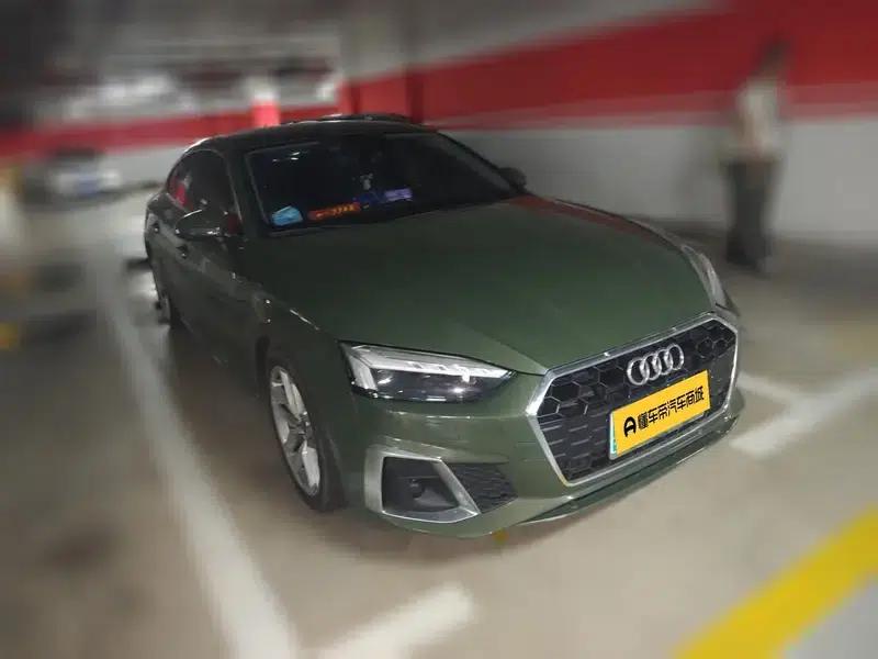 Audi A5 2022 Sportback 40 TFSI Fashionable Elegant Model — миниатюра 3