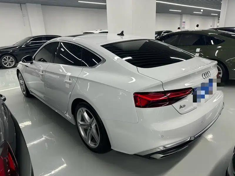 Audi A5 2023 Sportback 40 TFSI Fashion Dynamic Edition — миниатюра 4