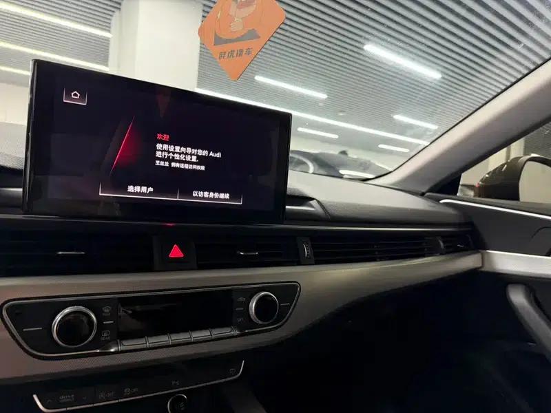 Audi A5 2021 Sportback 40 TFSI Fashionable Elegant Model — миниатюра 7