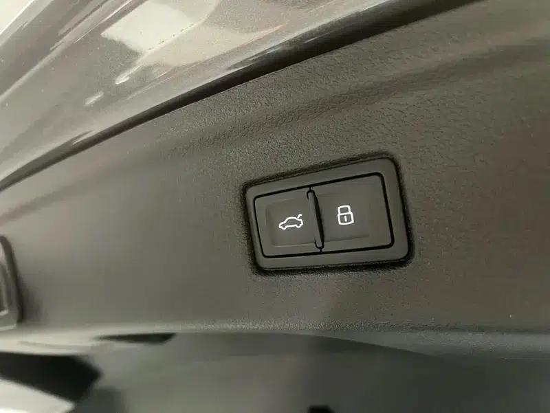 Audi A5 2023 Sportback 40 TFSI Fashion Dynamic Edition — миниатюра 8