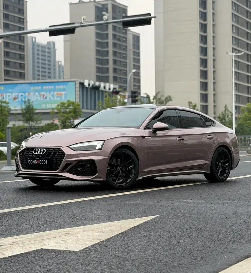 Audi A5 2022 Sportback 40 TFSI Fashionable Elegant Model — миниатюра 1
