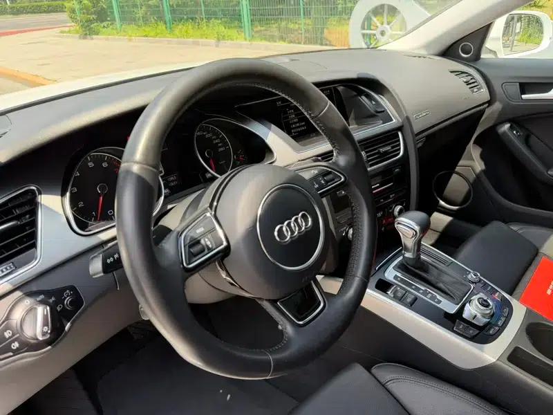 Audi A5 2013 Sportback 40 TFSI quattro Fashion Edition — миниатюра 22