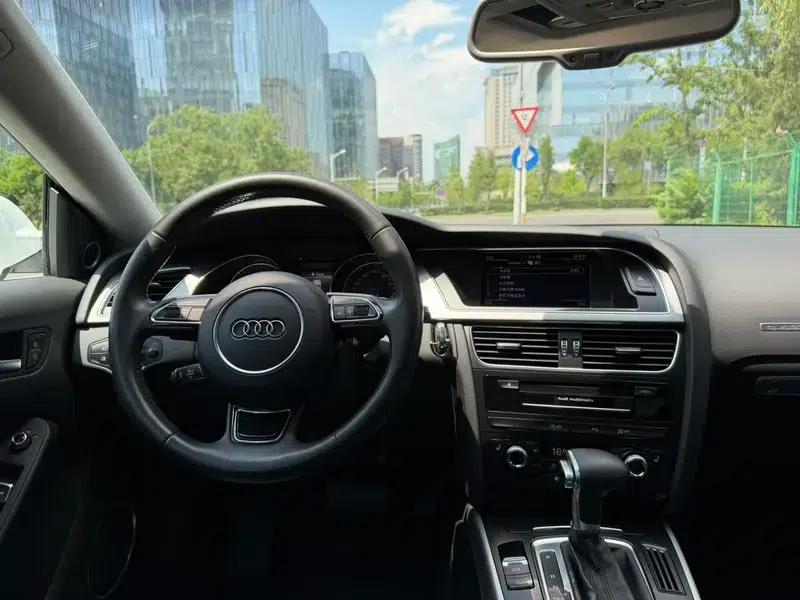 Audi A5 2013 Sportback 40 TFSI quattro Fashion Edition — миниатюра 24