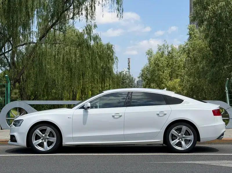 Audi A5 2013 Sportback 40 TFSI quattro Fashion Edition — миниатюра 4
