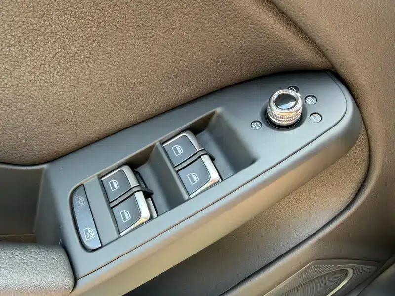 Audi A5 2013 Sportback 40 TFSI quattro Fashion Edition — миниатюра 32