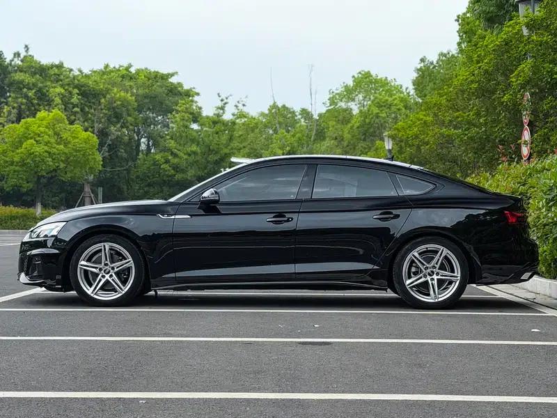 Audi A5 2022 Sportback 40 TFSI Fashion Dynamic Edition — миниатюра 3