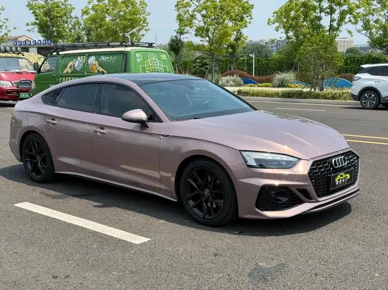 Audi A5 2022 Sportback 40 TFSI Fashionable Elegant Model — миниатюра 3