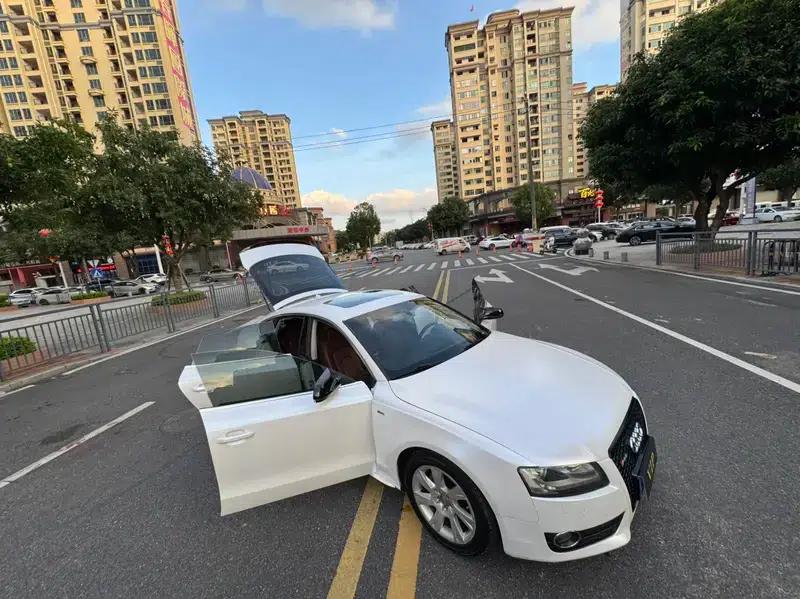 Audi A5 2010 2.0TFSI Sportback Comfort — миниатюра 17