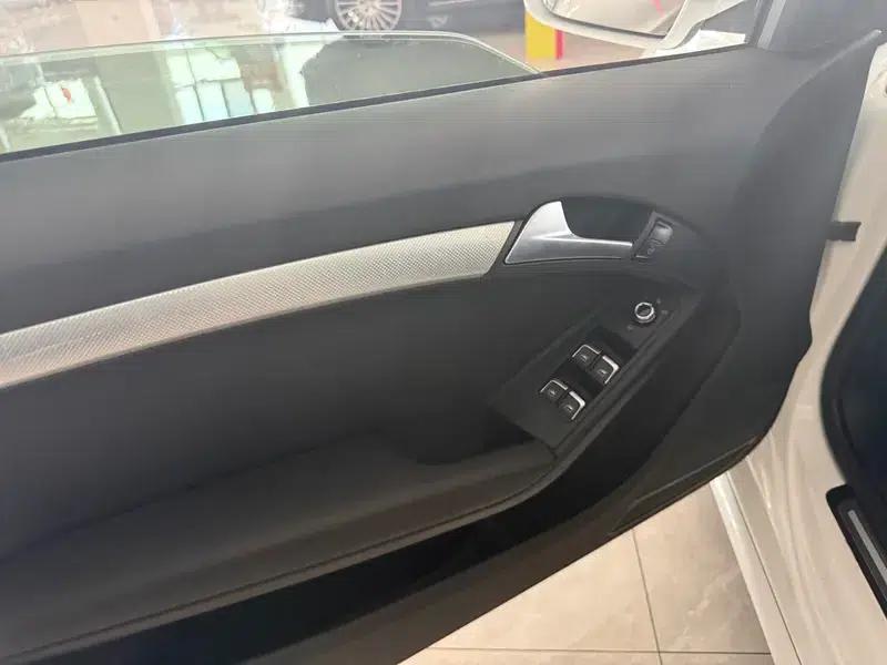 Audi A5 2012 2.0TFSI Cabriolet — миниатюра 10