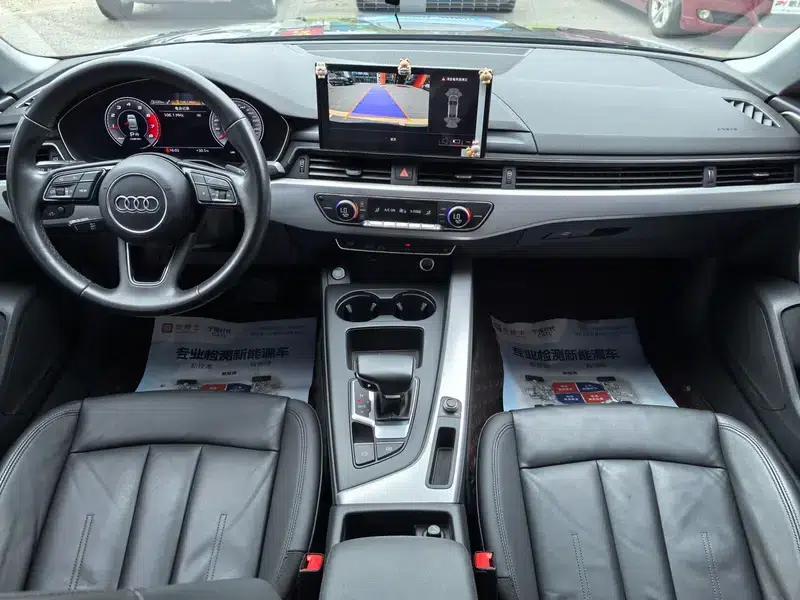 Audi A5 2021 Sportback 40 TFSI Fashionable Elegant Model — миниатюра 6