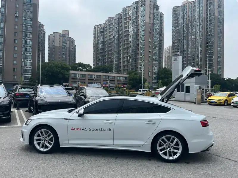 Audi A5 2024 Sportback 40 TFSI Fashion Dynamic Edition — миниатюра 3