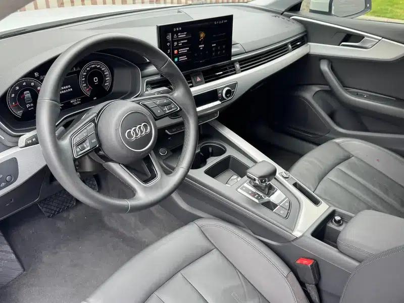 Audi A5 2021 Sportback 40 TFSI Fashionable Elegant Model — миниатюра 9