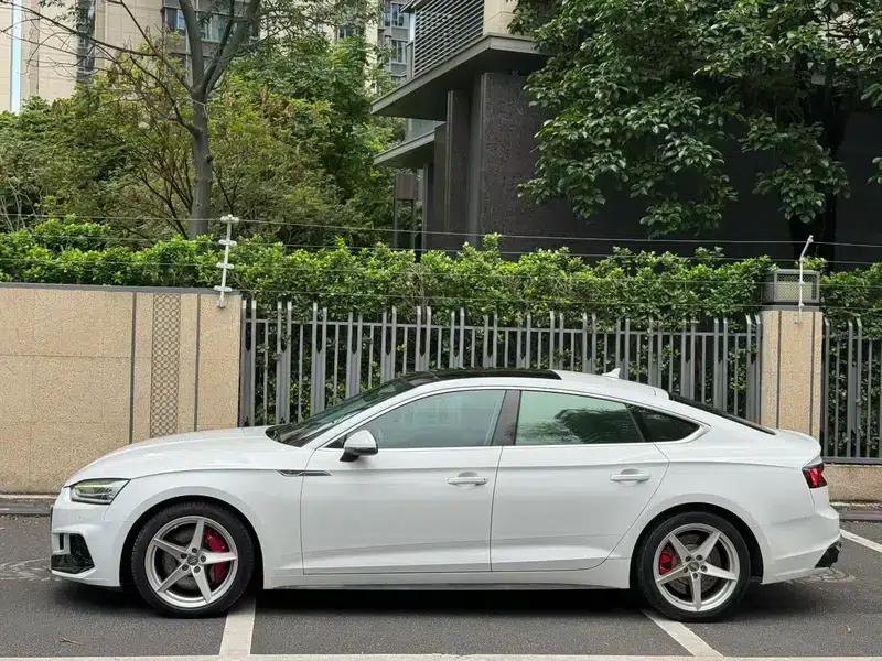 Audi A5 2017 Sportback 40 TFSI Fashion Edition — миниатюра 3