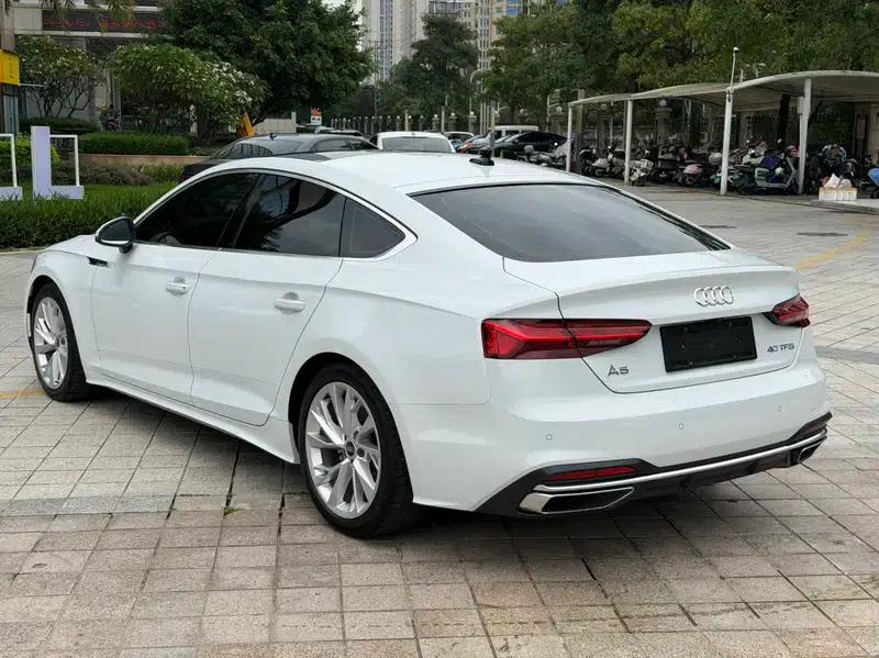 Audi A5 2021 Sportback 40 TFSI Fashionable Elegant Model — миниатюра 4