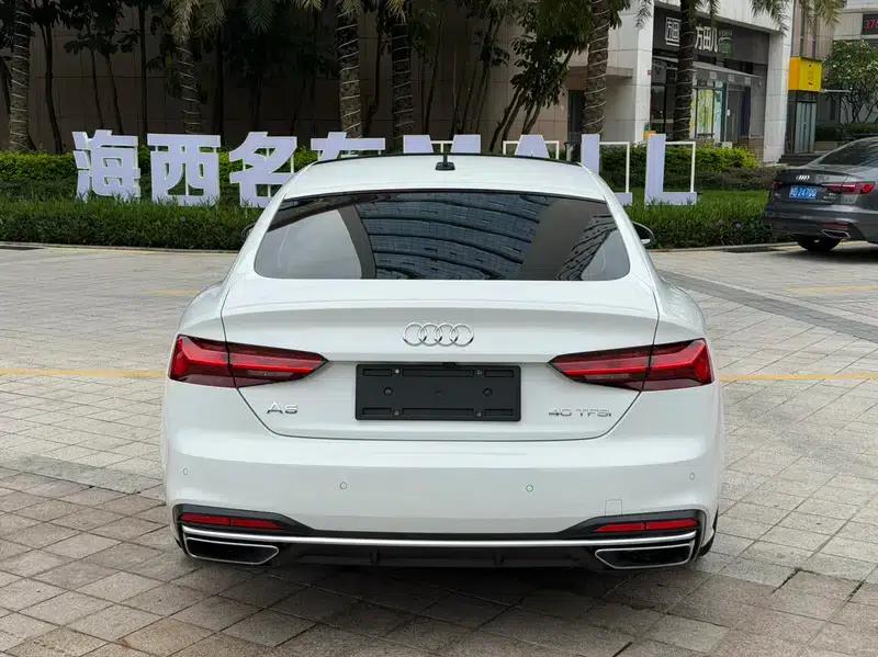 Audi A5 2021 Sportback 40 TFSI Fashionable Elegant Model — миниатюра 5