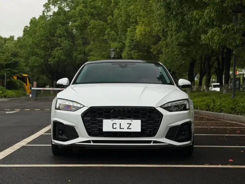 Audi A5 2022 Sportback 40 TFSI Fashion Dynamic Edition — миниатюра 2