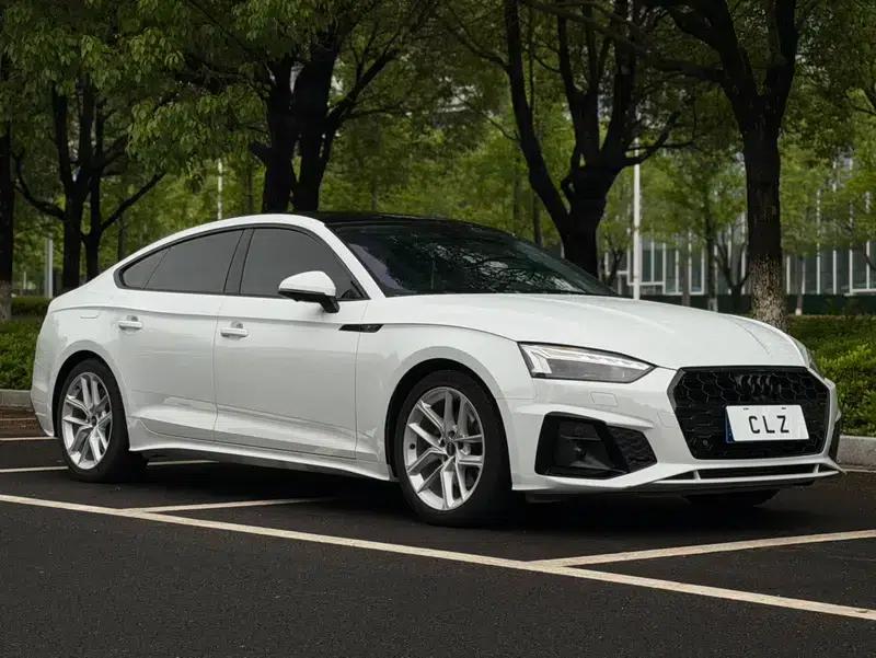 Audi A5 2022 Sportback 40 TFSI Fashion Dynamic Edition — миниатюра 3