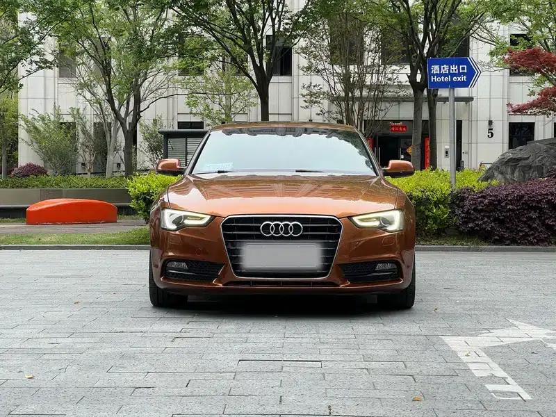 Audi A5 2013 Sportback 40 TFSI — миниатюра 2