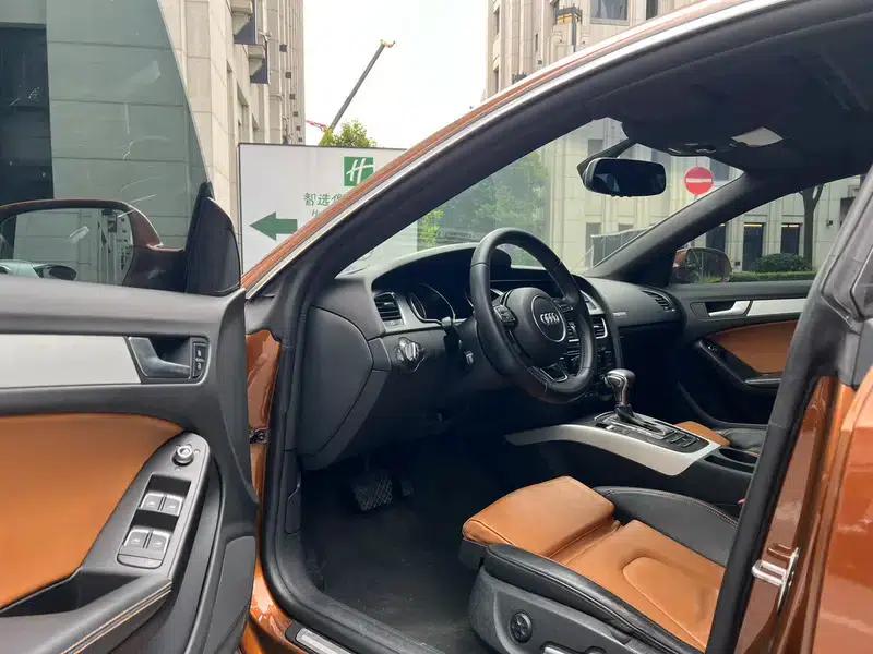 Audi A5 2013 Sportback 40 TFSI — миниатюра 10