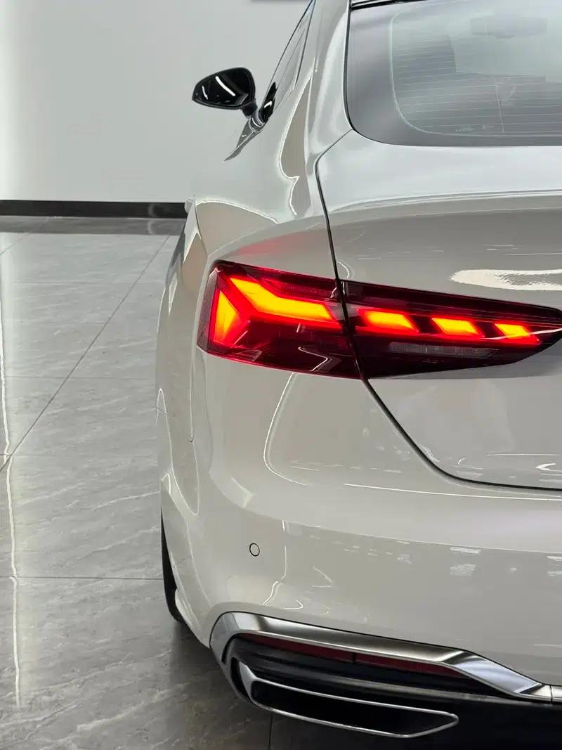Audi A5 2023 Sportback 40 TFSI Fashion Dynamic Edition — миниатюра 10