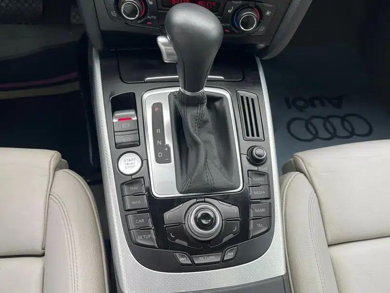Audi A5 2010 2.0TFSI Sportback Luxury — миниатюра 22