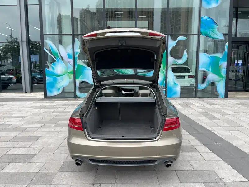 Audi A5 2010 2.0TFSI Sportback Luxury — миниатюра 28