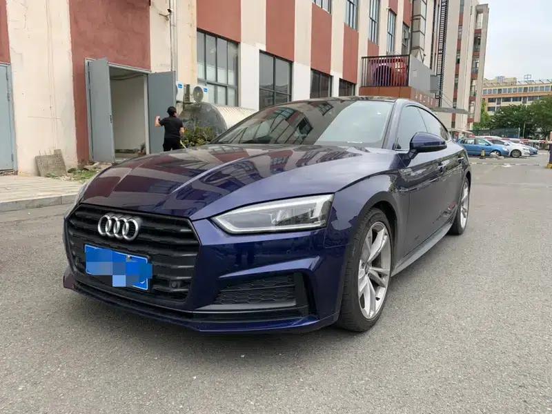 Audi A5 2019 Sportback 40 TFSI Fashion Edition (National V Emission Standard) — миниатюра 1