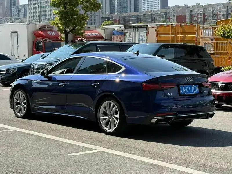 Audi A5 2021 Sportback 40 TFSI Fashionable Elegant Model — миниатюра 4